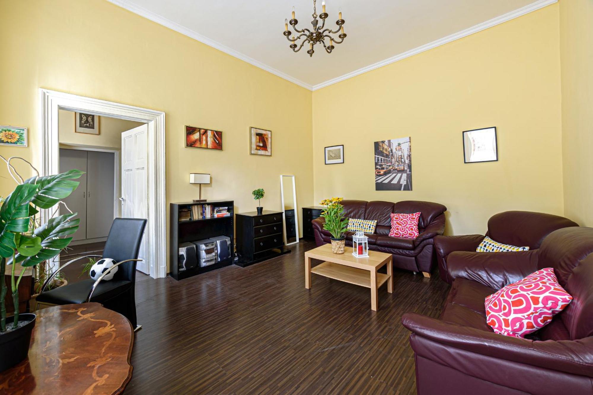 Soho Street Private 6 Persons Apartament