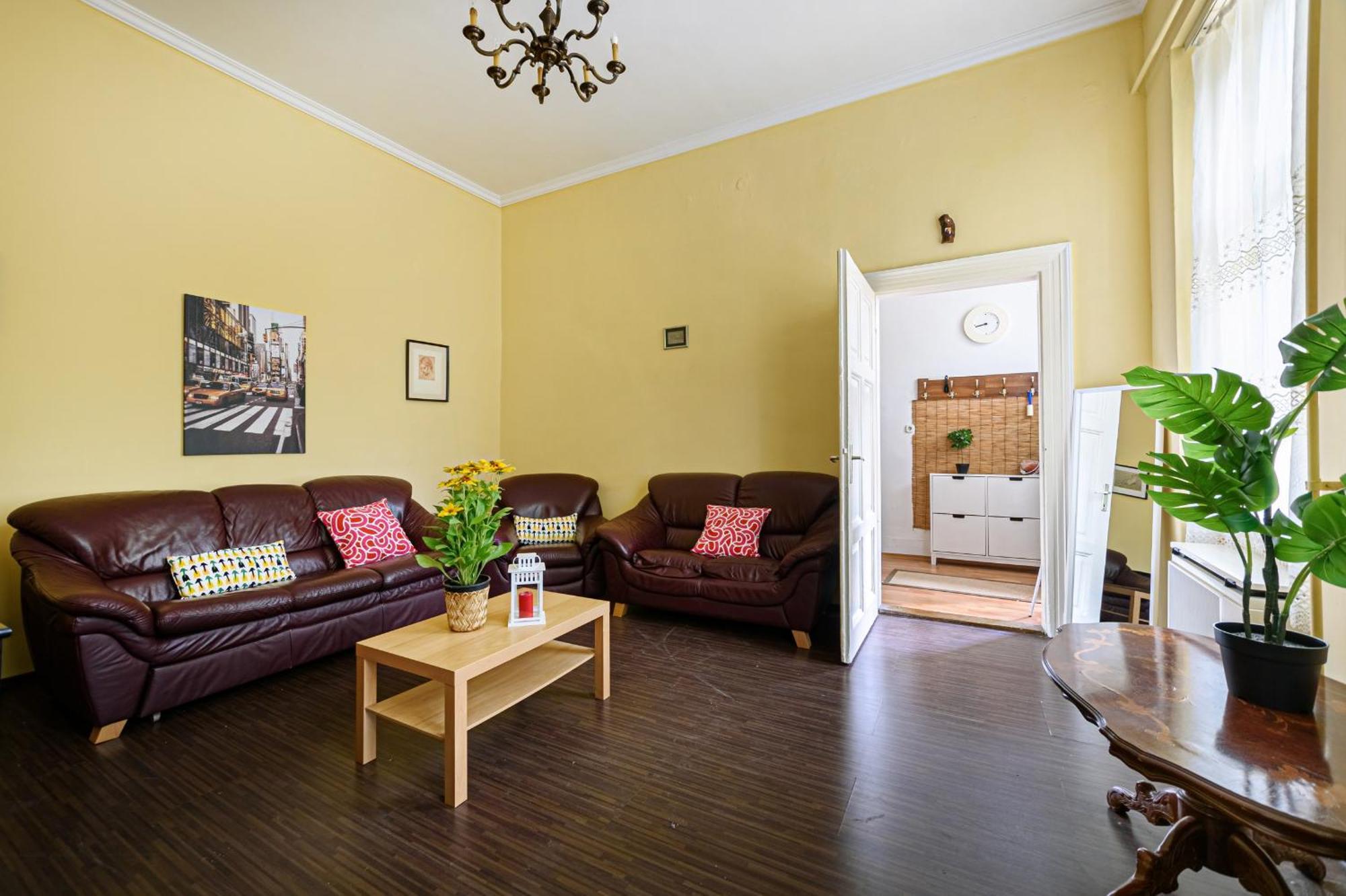 Soho Street Private 6 Persons Apartament